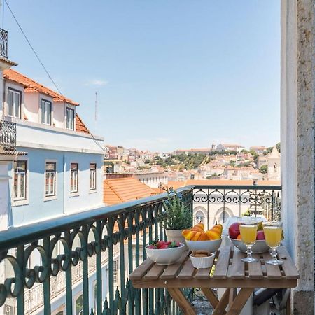 Charming Chiado 2Bedr W/Balcony And View Lejlighed Lisboa Eksteriør billede