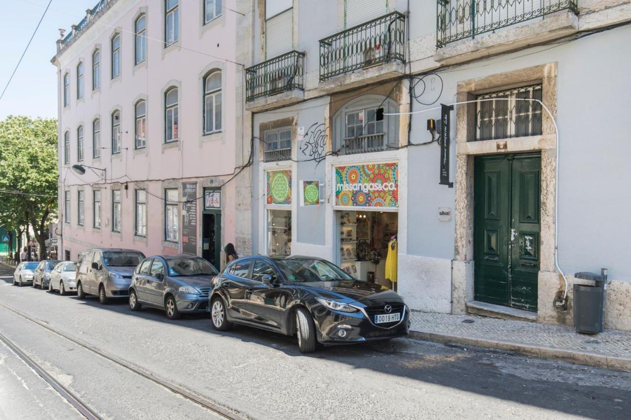 Charming Chiado 2Bedr W/Balcony And View Lejlighed Lisboa Eksteriør billede